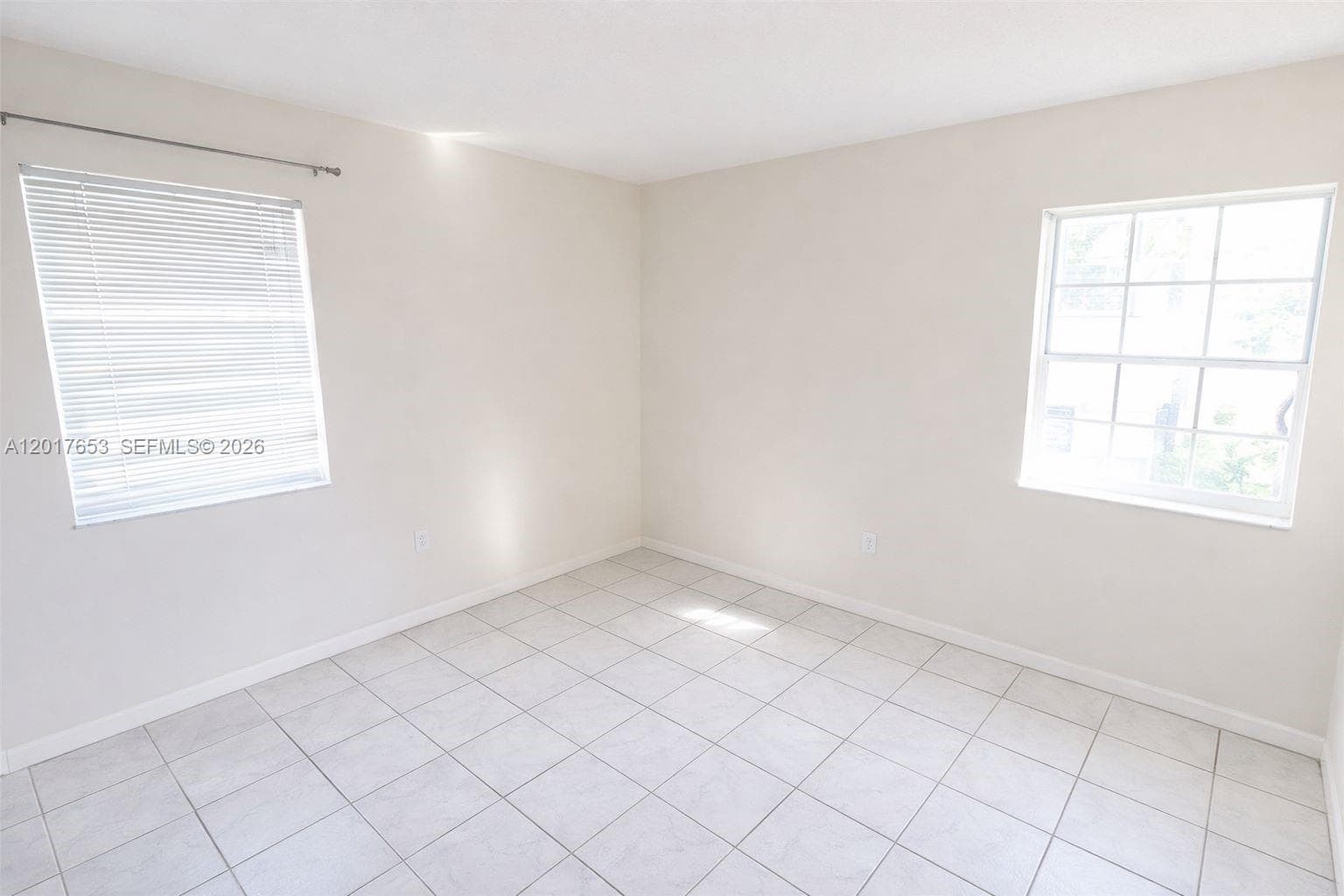 464 NE 210th Circle Ter # 204, Miami FL 33179 — 16