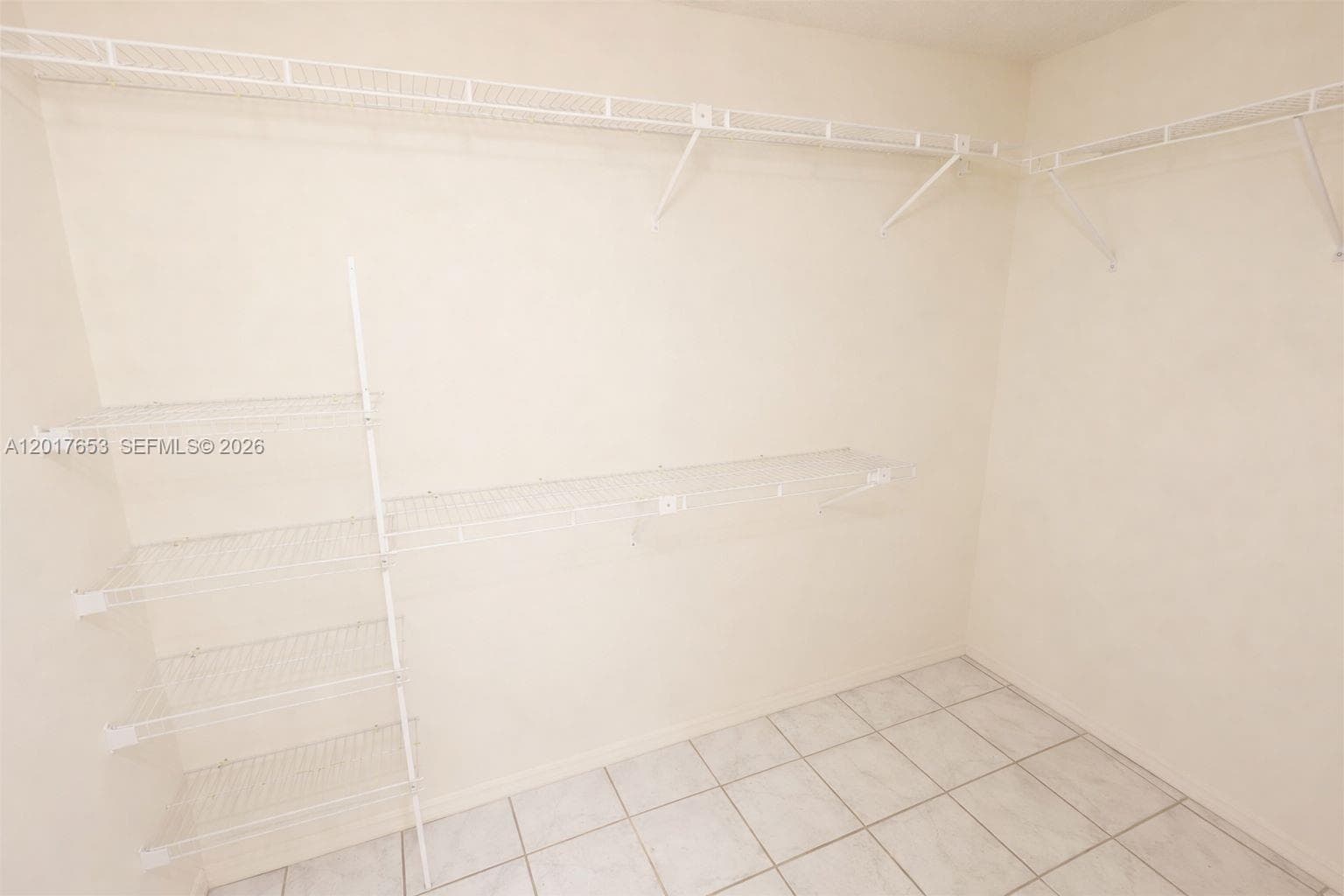 464 NE 210th Circle Ter # 204, Miami FL 33179 — 20