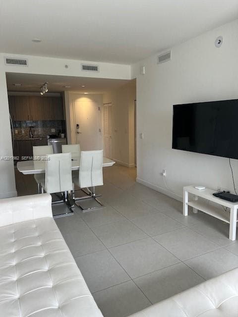 5350 NW 84th Ave # 512, Doral FL 33166 — 12