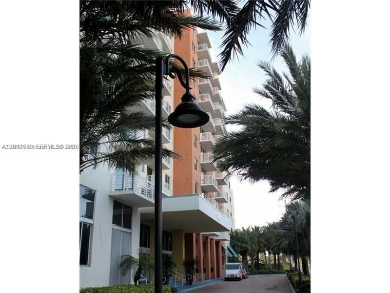 18800 NE 29th Ave # 1028, Aventura FL 33180 — 19