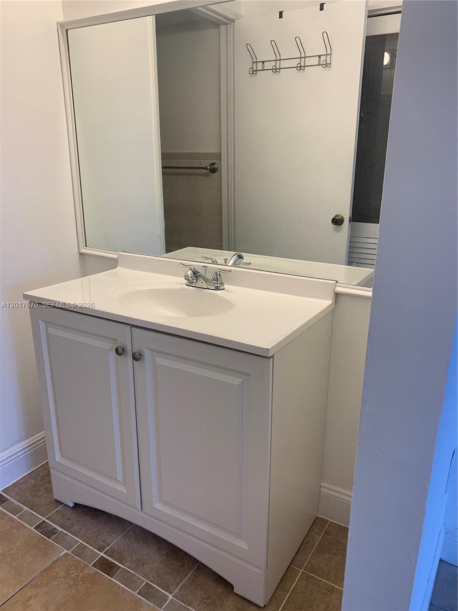 1221 SW 122nd Ave # 207, Miami FL 33184 — 13