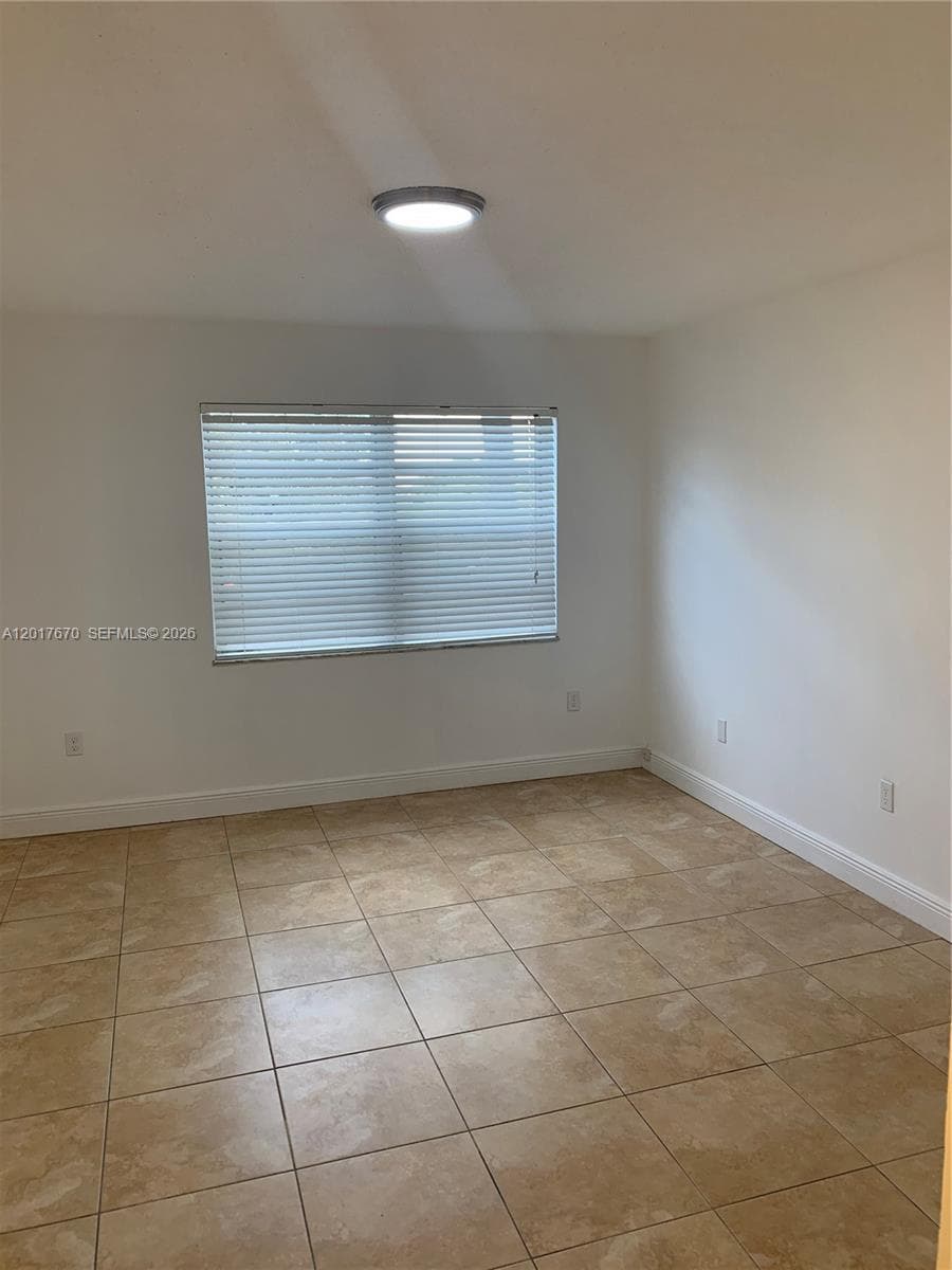 1221 SW 122nd Ave # 207, Miami FL 33184 — 12