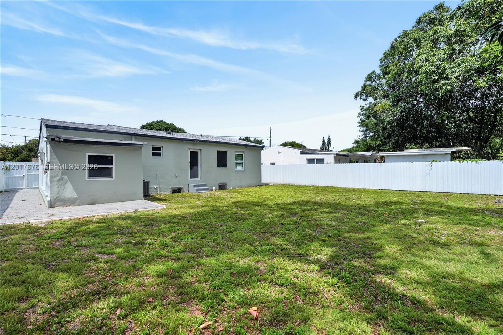 1130 NW 57th St, Miami FL 33127 — 42