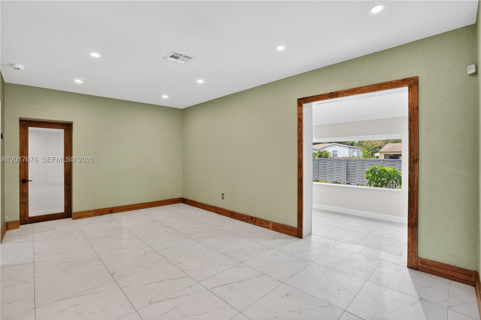 1130 NW 57th St, Miami FL 33127 — 14