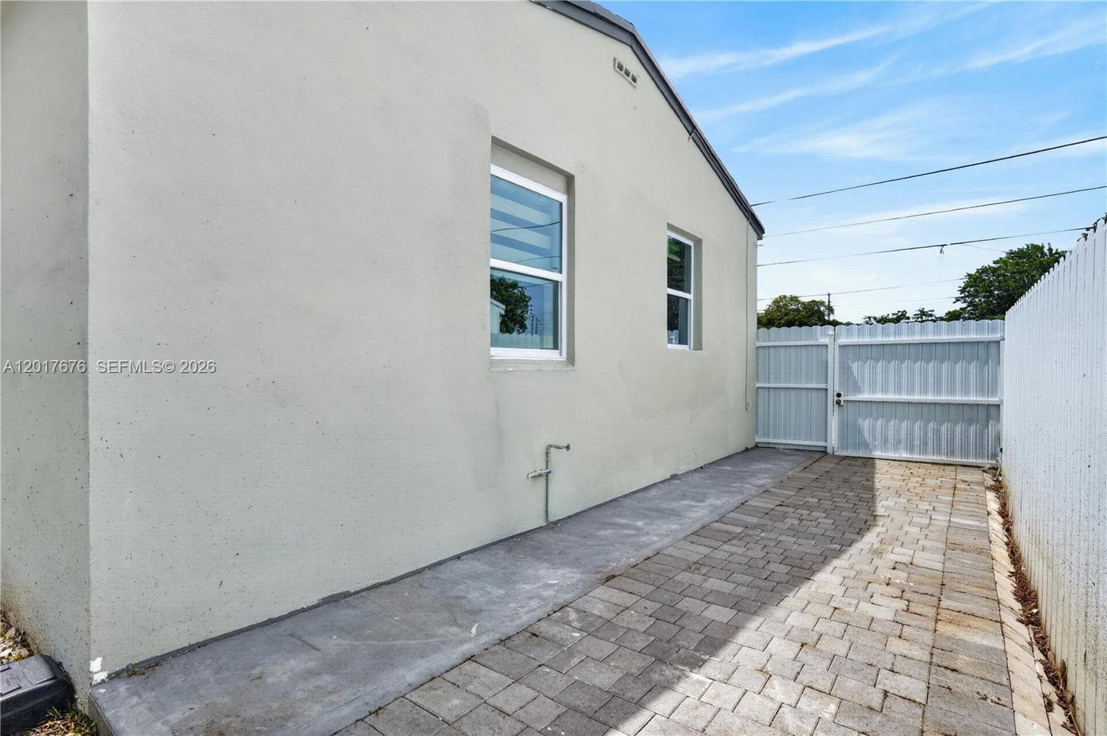 1130 NW 57th St, Miami FL 33127 — 44