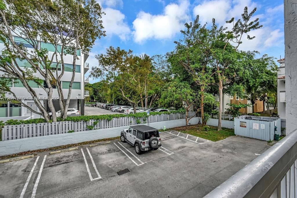 2920 SW 28th Ter # 207, Miami FL 33133 — 39