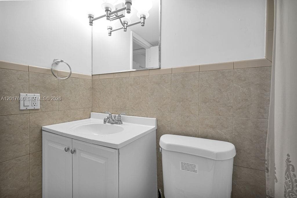 2920 SW 28th Ter # 207, Miami FL 33133 — 21