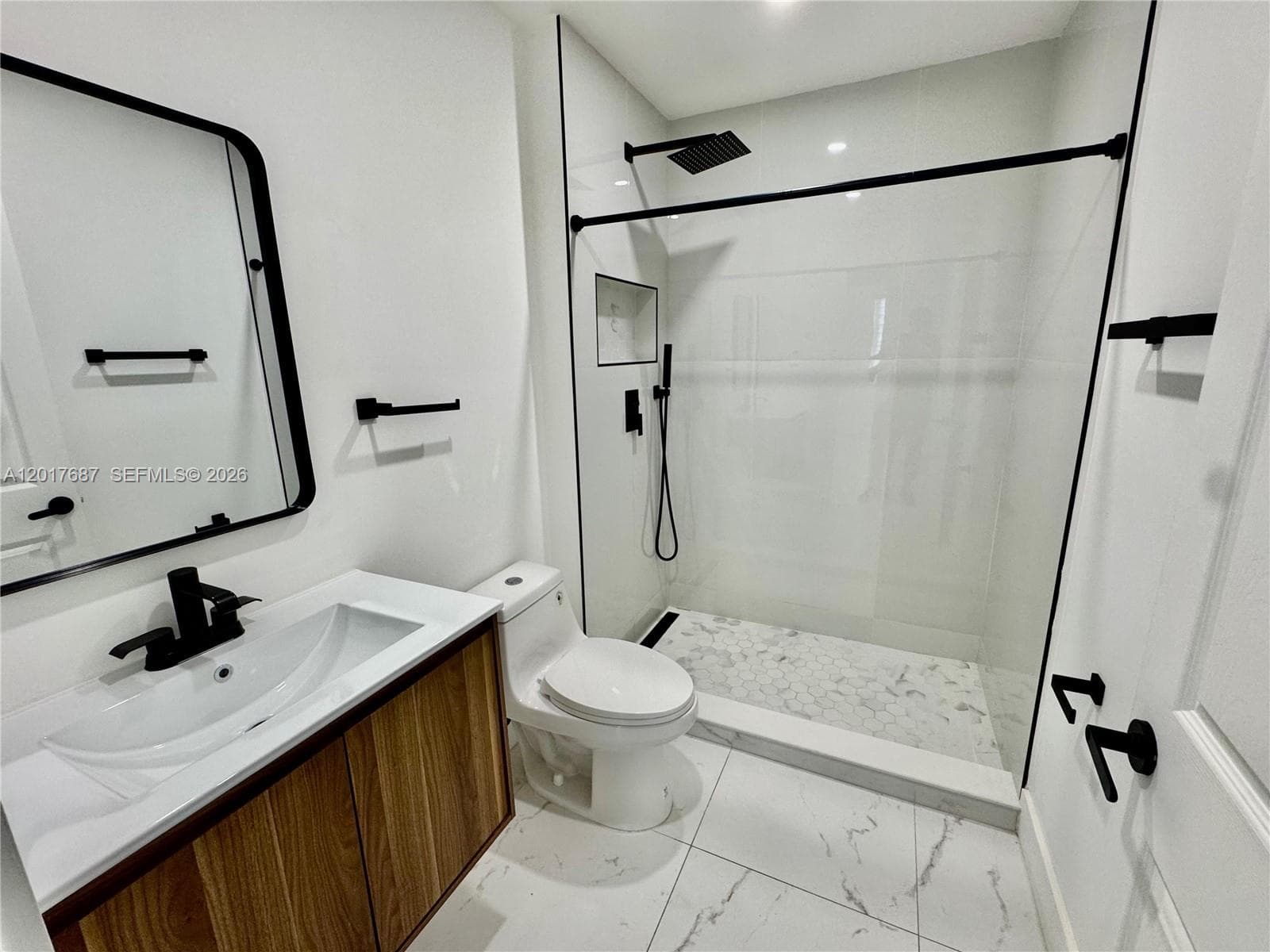 421 NW 13th Ave # A, Miami FL 33125 — 9