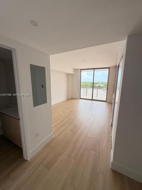 90 NE 32 # 823, Miami FL 33127 — 5