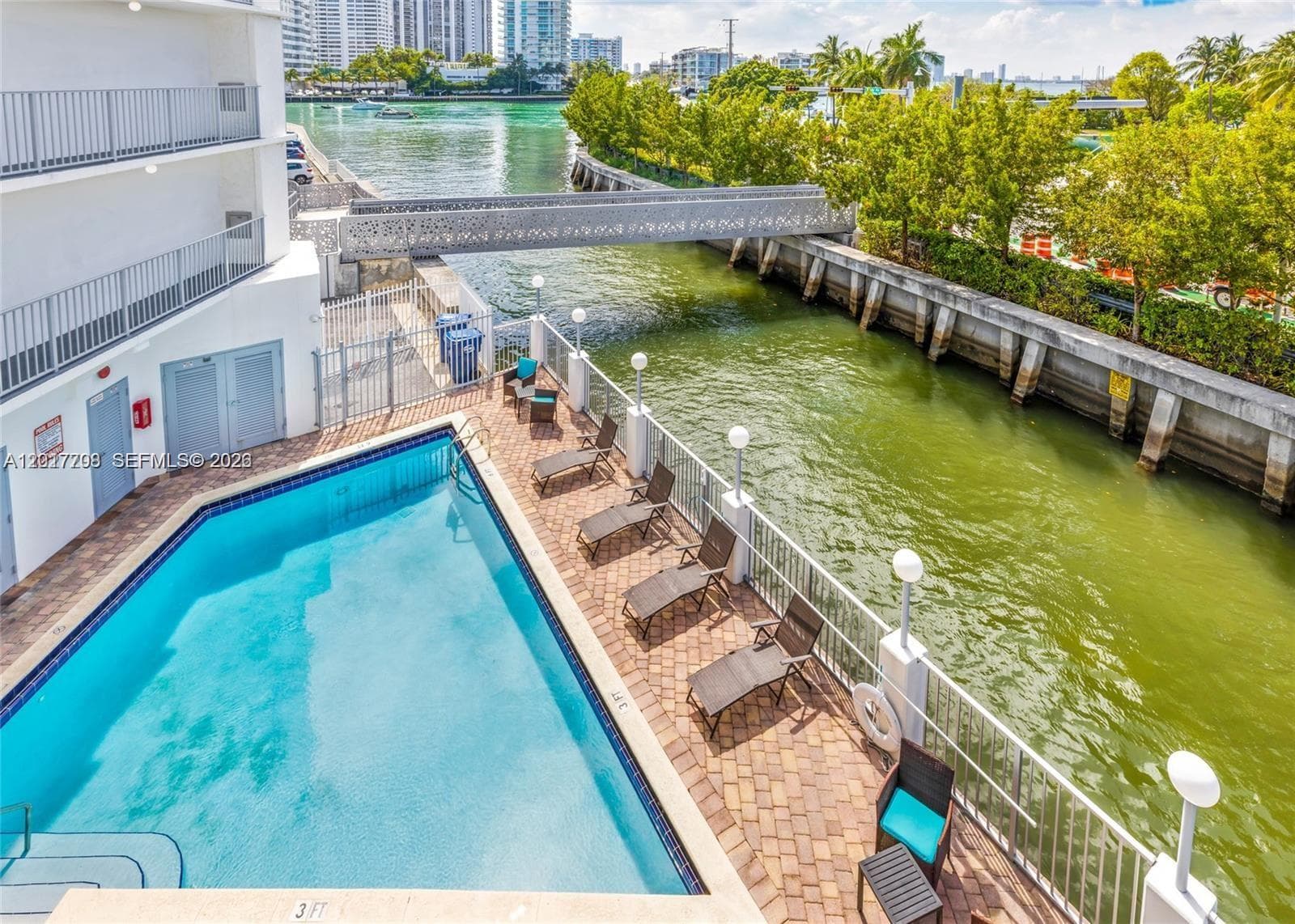1674 Bay Rd # 302, Miami Beach FL 33139 — 13