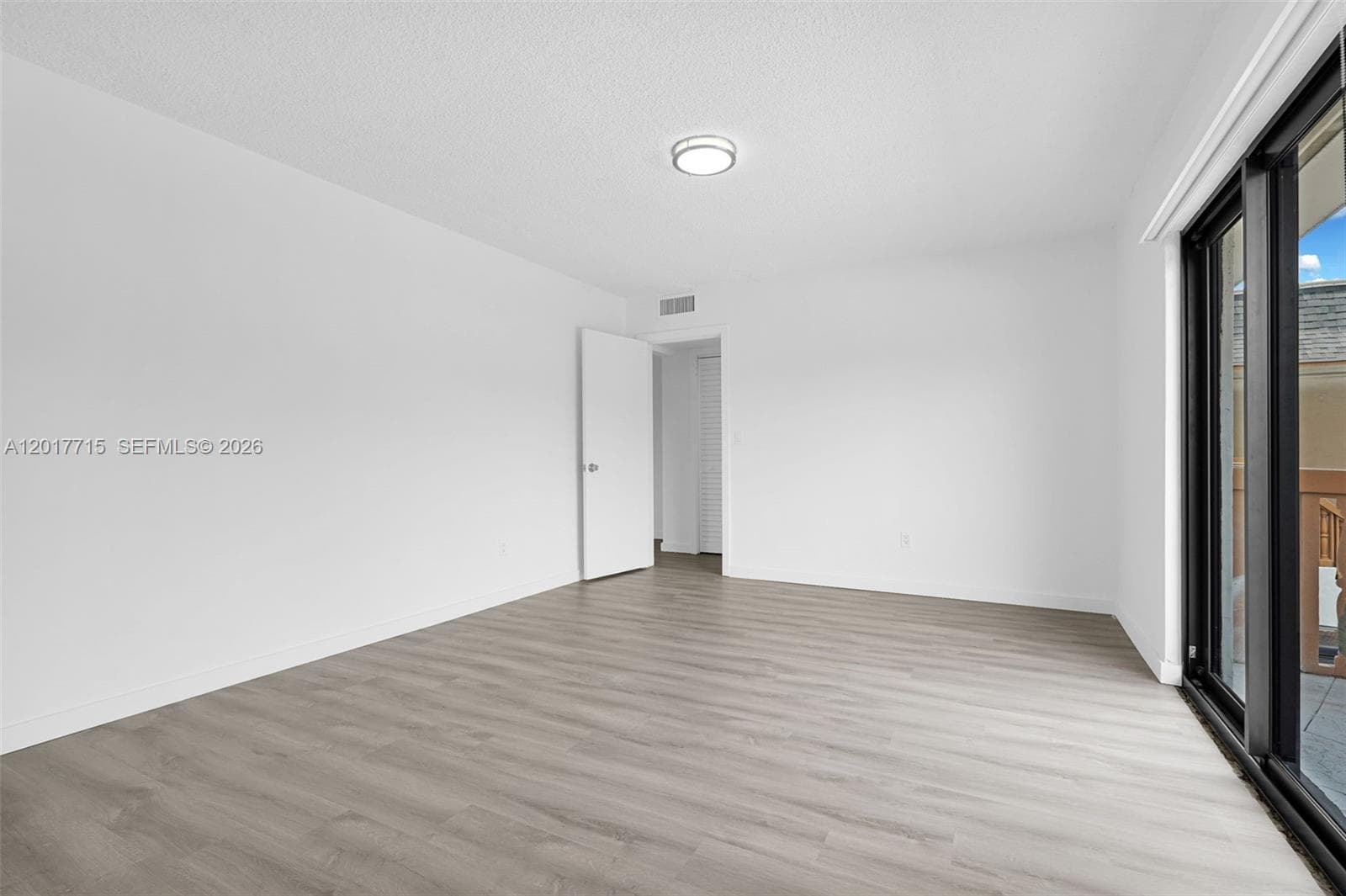13210 Memorial Hwy # 214, North Miami FL 33161 — 7