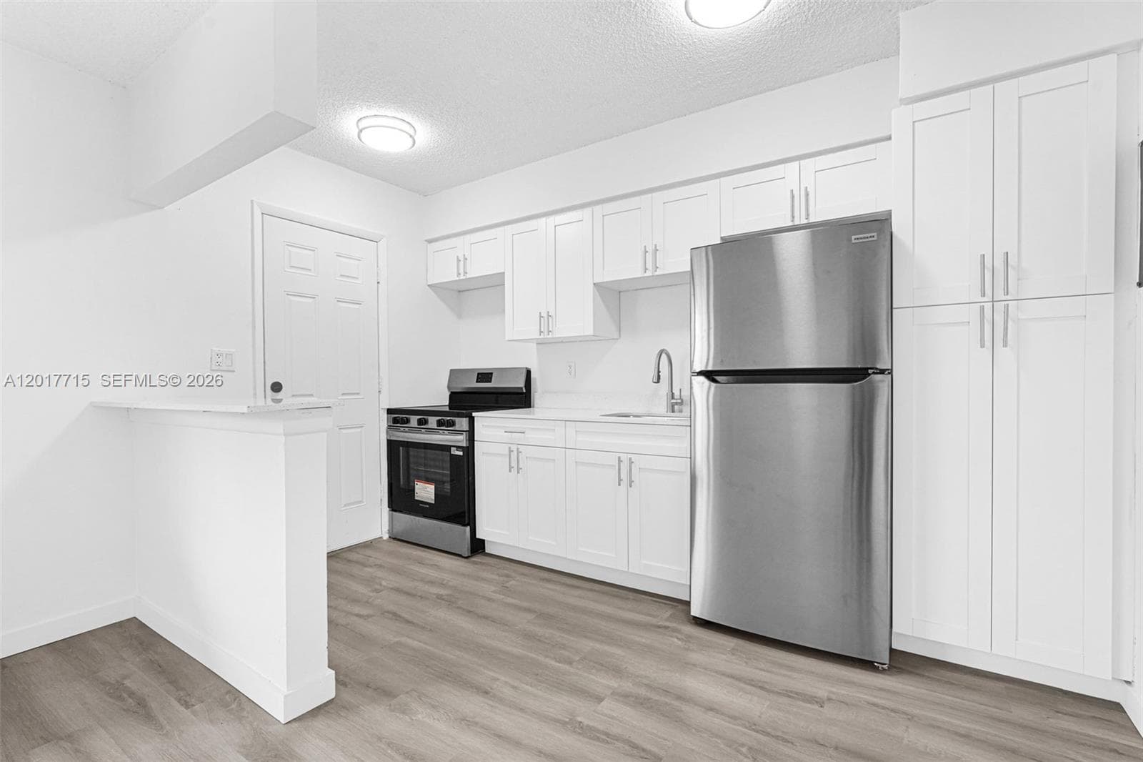 13210 Memorial Hwy # 214, North Miami FL 33161 — 1