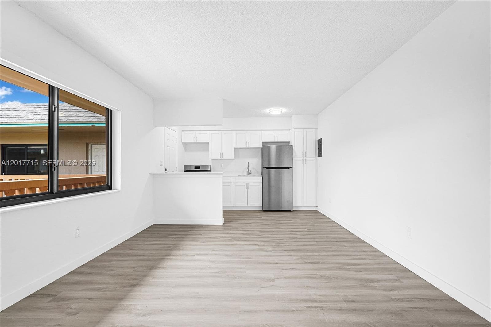 13210 Memorial Hwy # 214, North Miami FL 33161 — 15