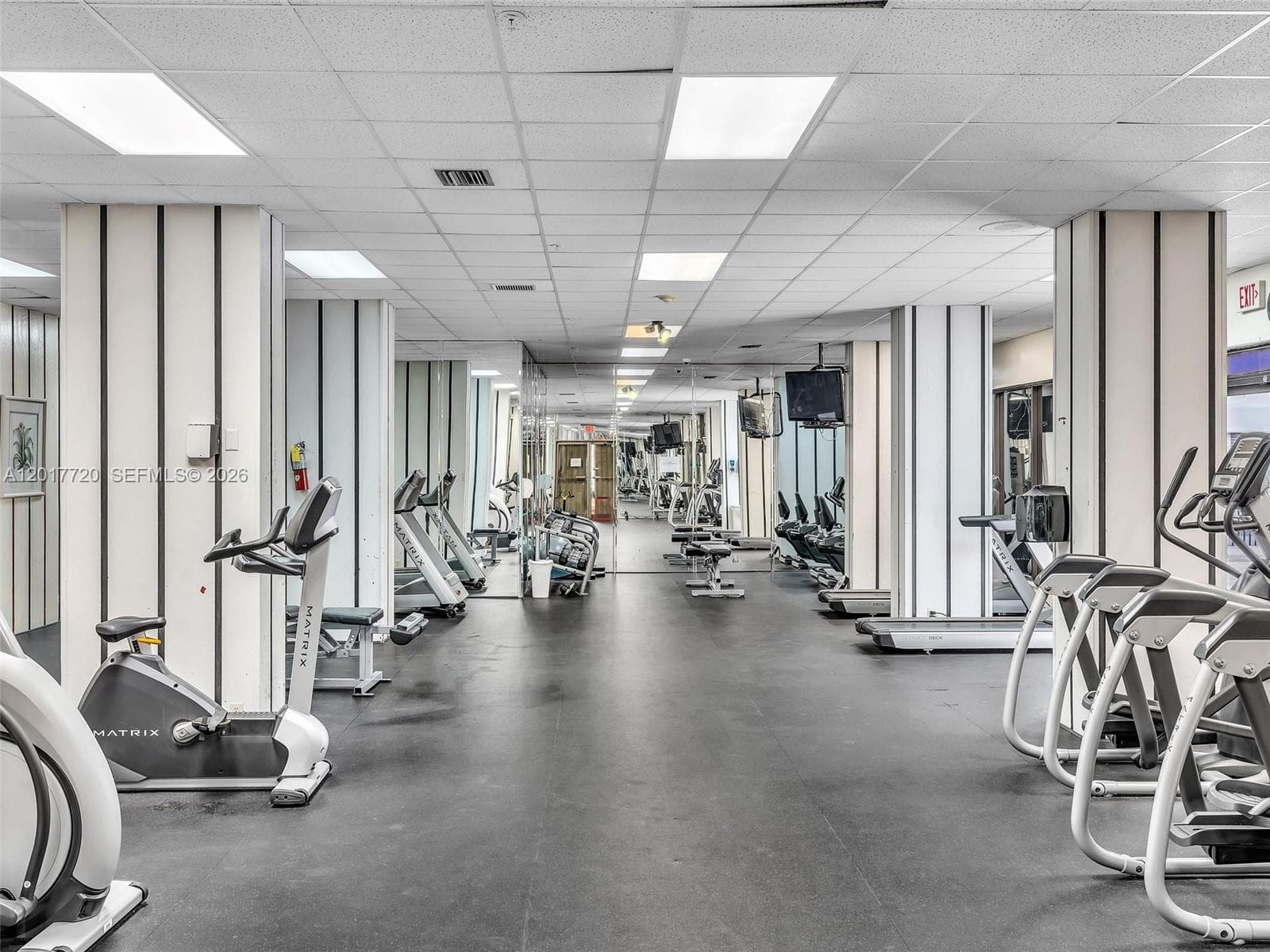 2780 NE 183rd St # 302, Aventura FL 33160 — 36