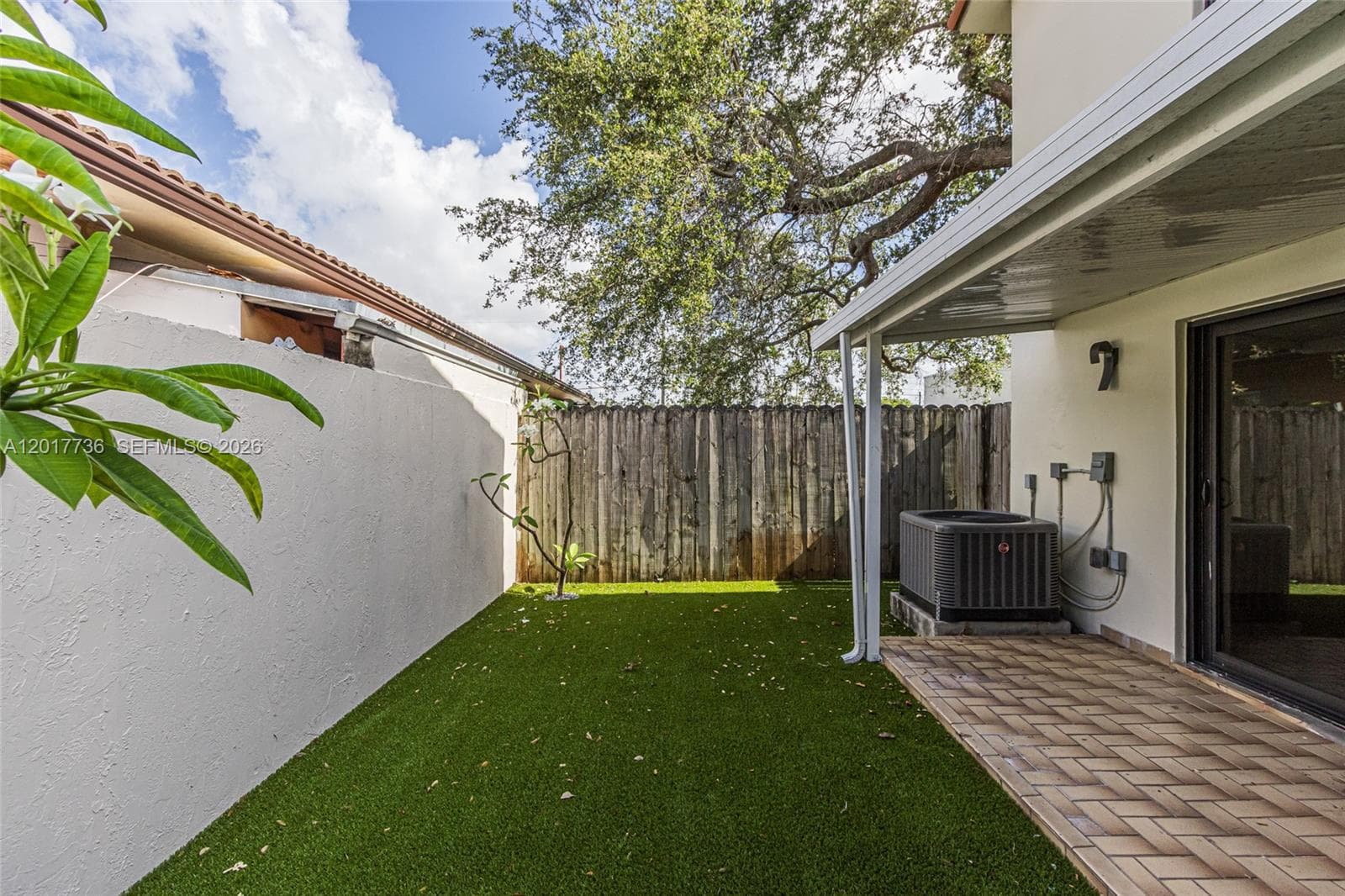 122 SW 56th Ave, Miami FL 33134 — 40