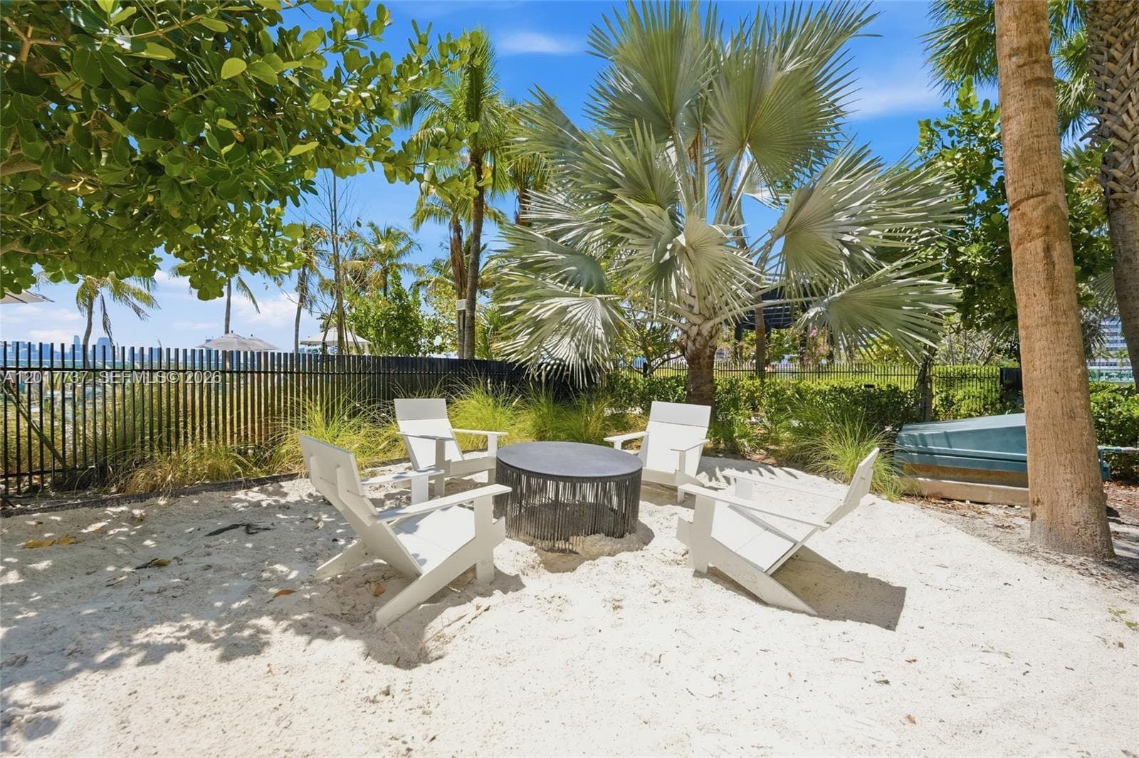 1500 Bay Rd # 666S, Miami Beach FL 33139 — 27