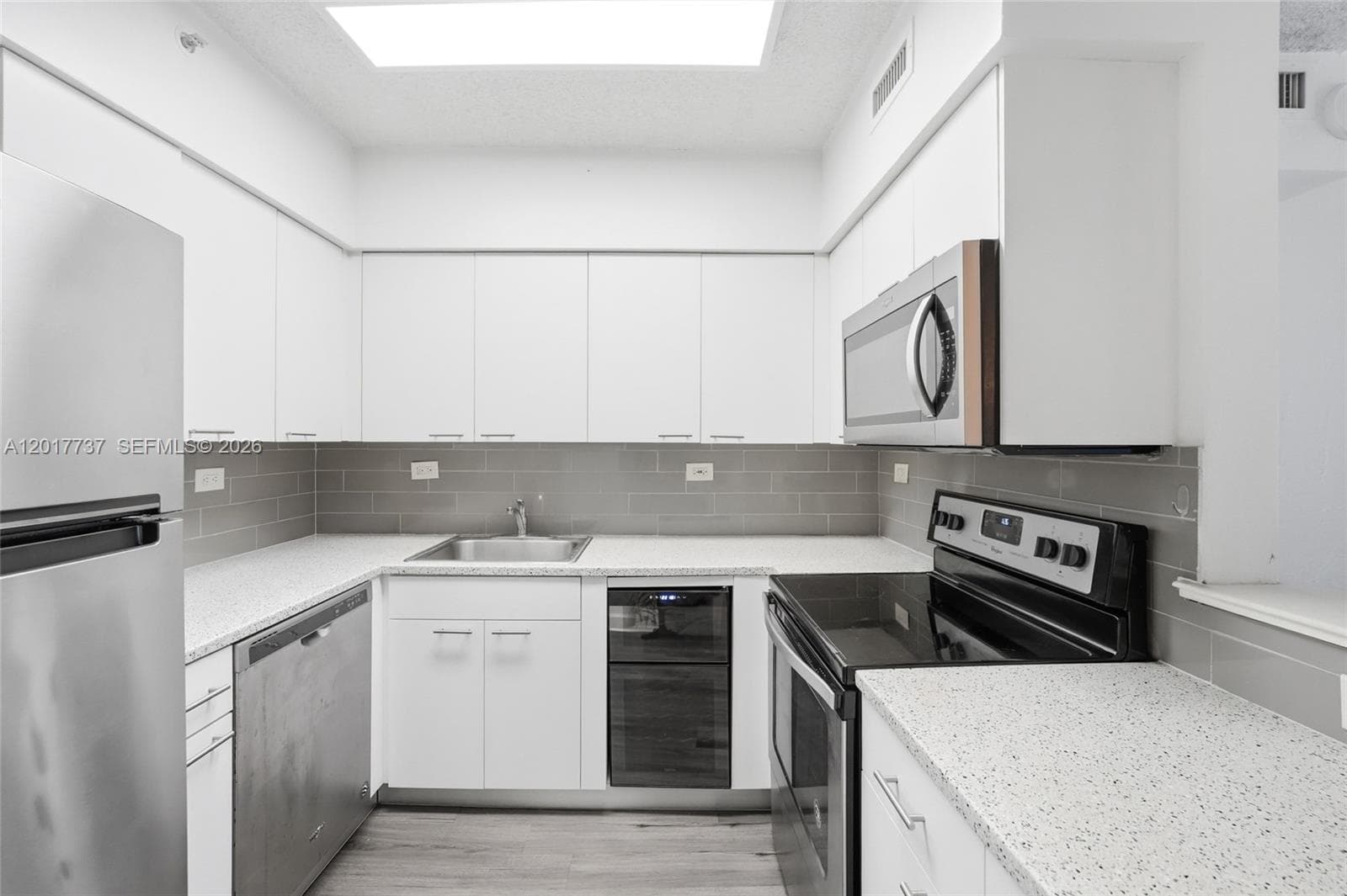 1500 Bay Rd # 666S, Miami Beach FL 33139 — 6