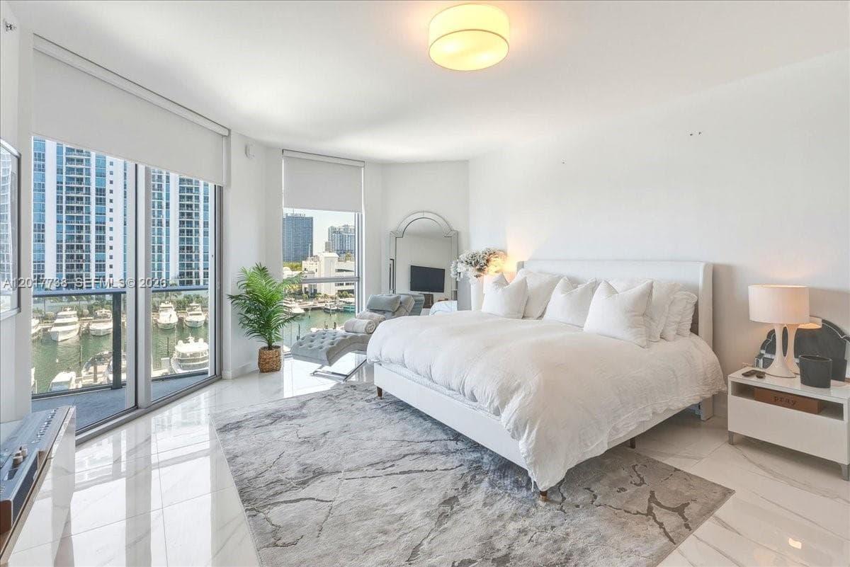 17301 Biscayne Blvd # 605, North Miami Beach FL 33160 — 9
