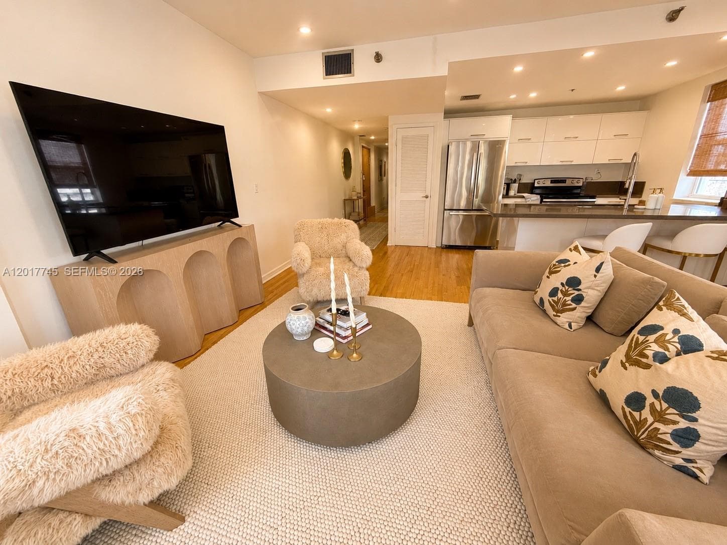 802 Euclid Ave # 302, Miami Beach FL 33139 — 12