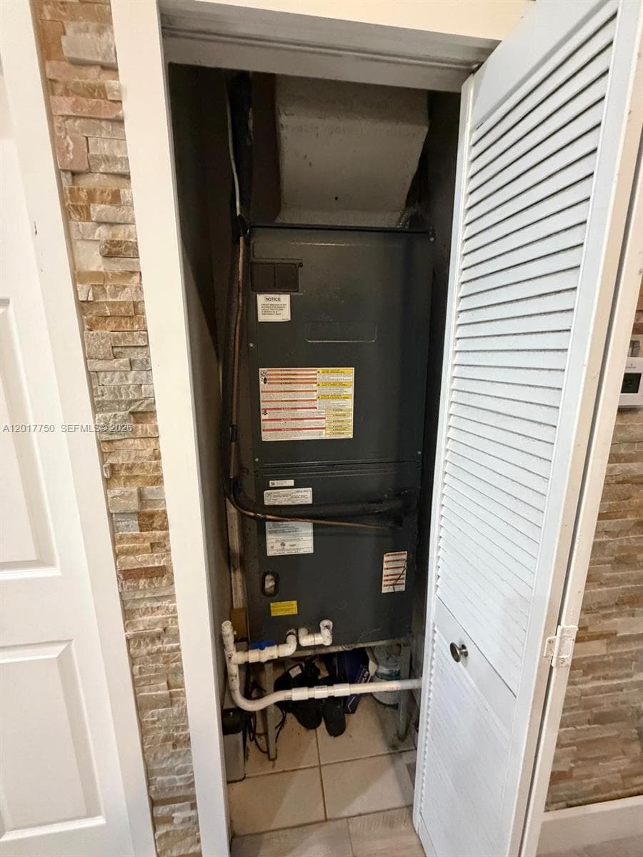1242 NE 32nd Ave, Homestead FL 33033 — 26