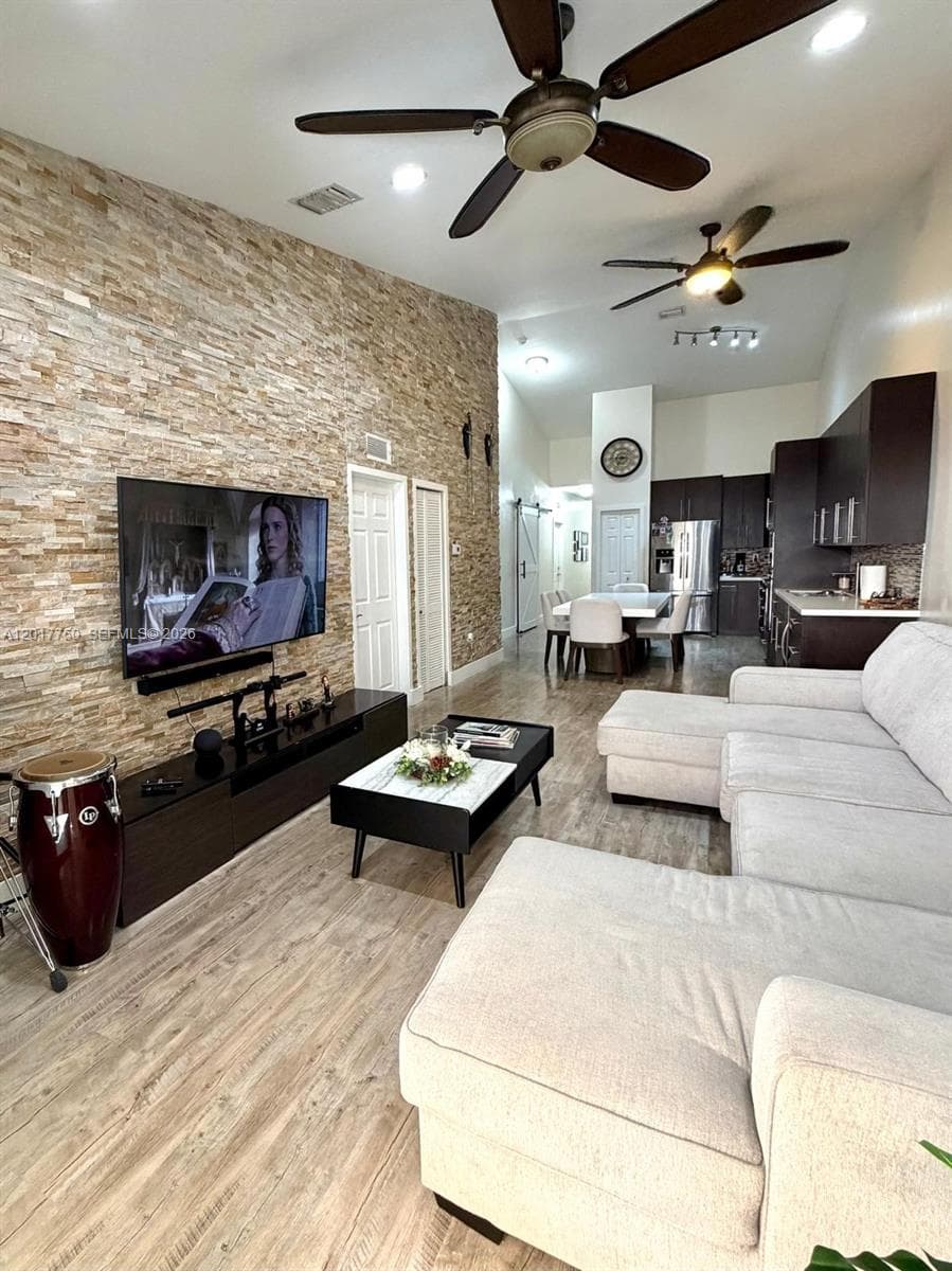 1242 NE 32nd Ave, Homestead FL 33033 — 9