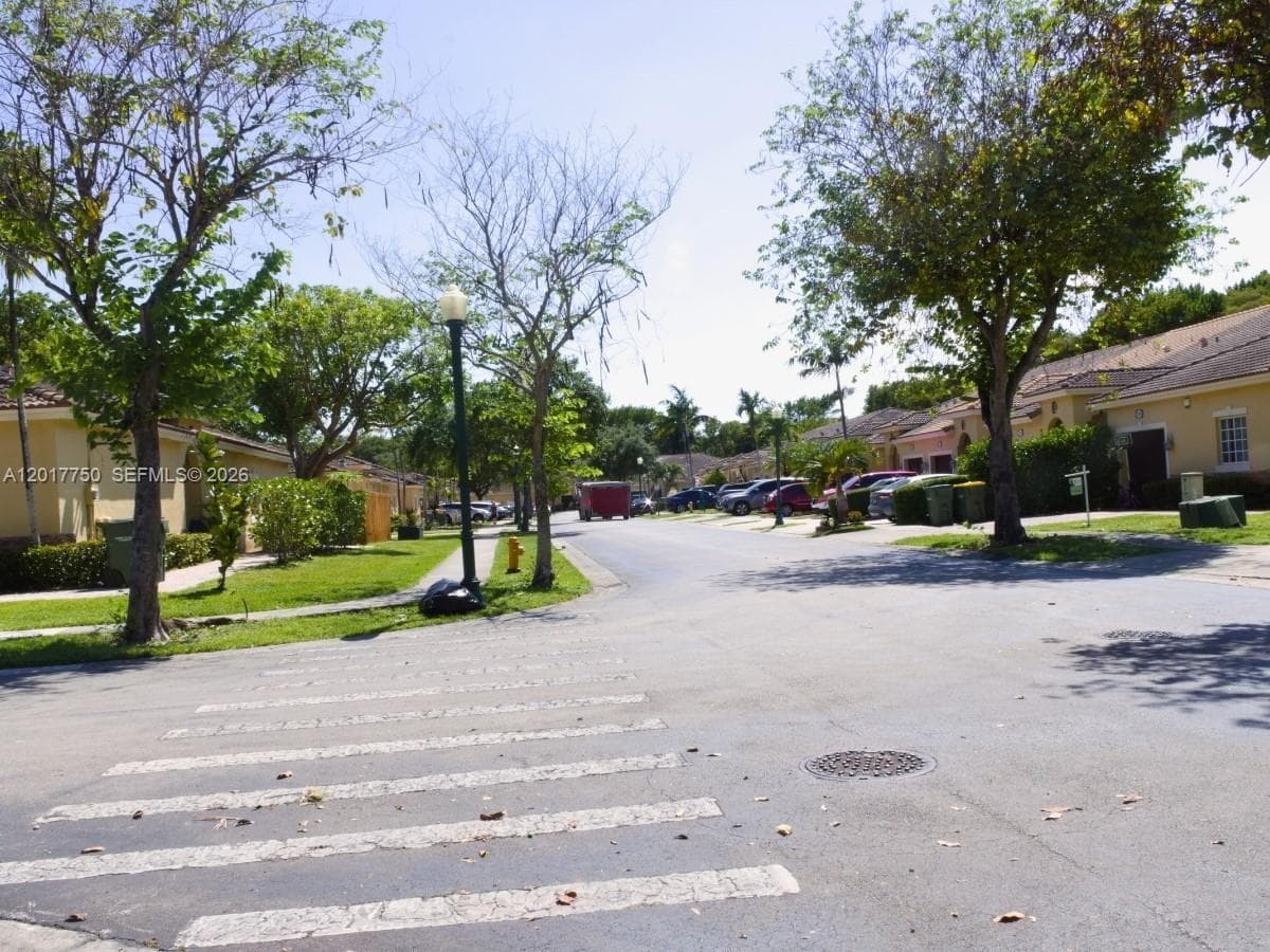 1242 NE 32nd Ave, Homestead FL 33033 — 38