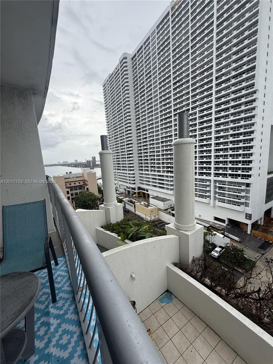 1750 N Bayshore Dr # 1212, Miami FL 33132 — 4