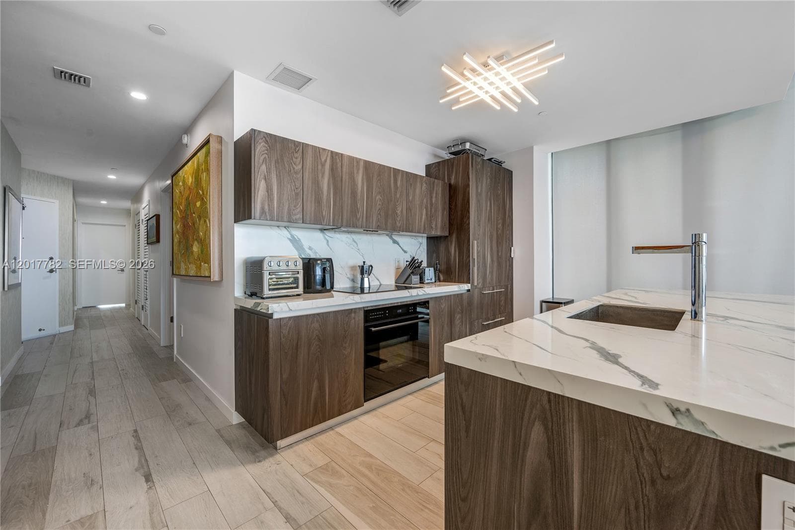 480 NE 31st St # 907, Miami FL 33137 — 5