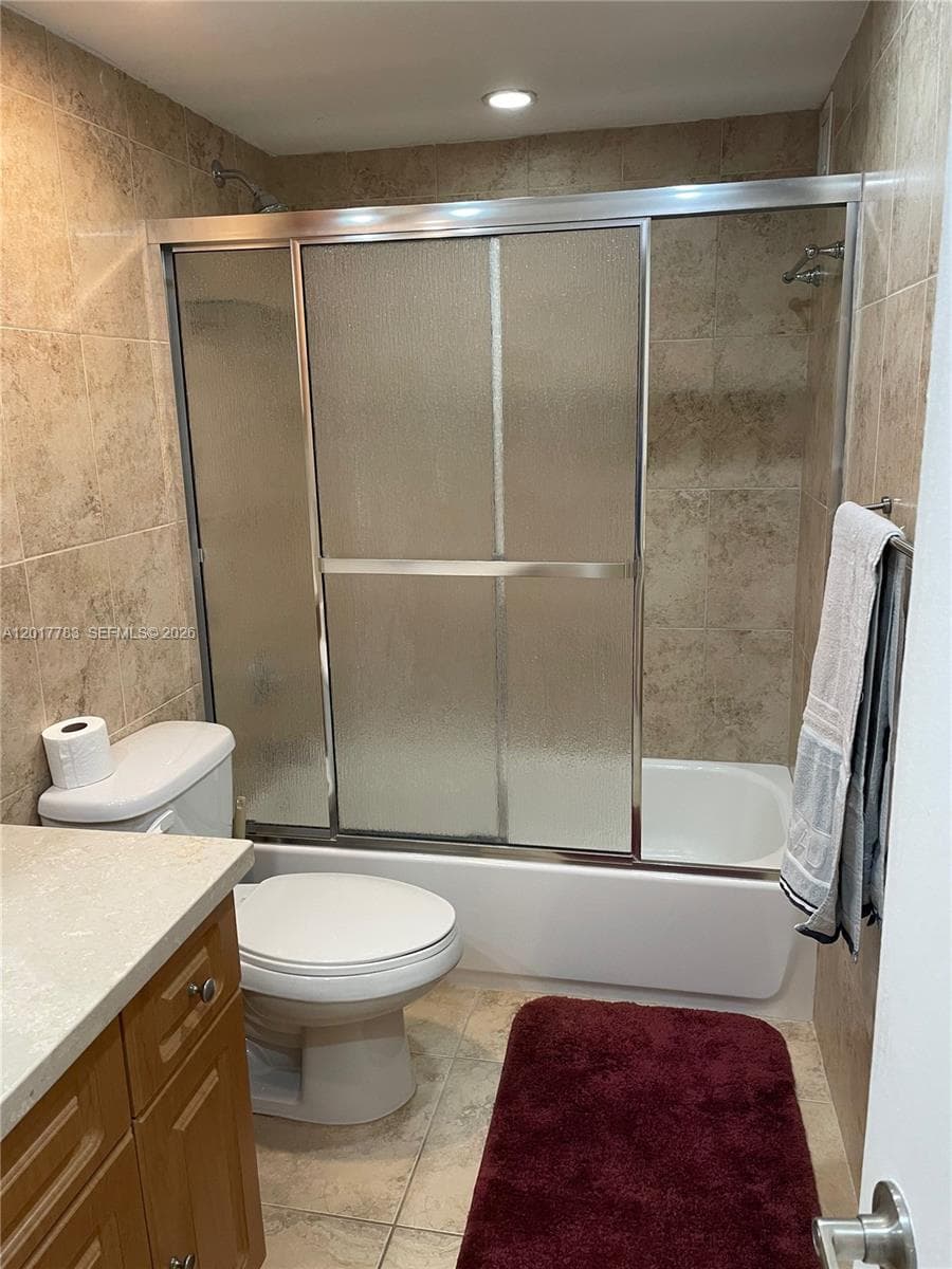 5005 Collins Ave # 1422, Miami Beach FL 33140 — 22