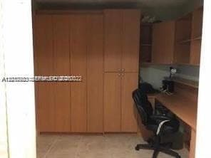 5005 Collins Ave # 1422, Miami Beach FL 33140 — 7