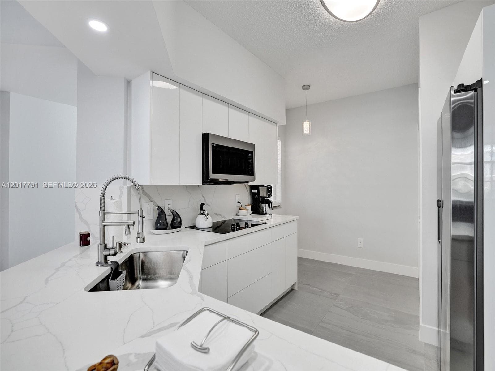 3245 NE 184th St # 13305, Aventura FL 33160 — 14