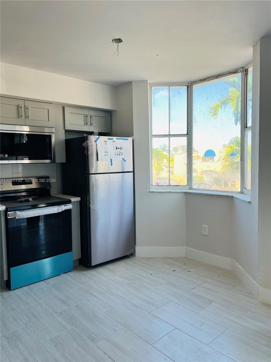 380 NW 85th Pl # 1406, Miami FL 33126 — 3