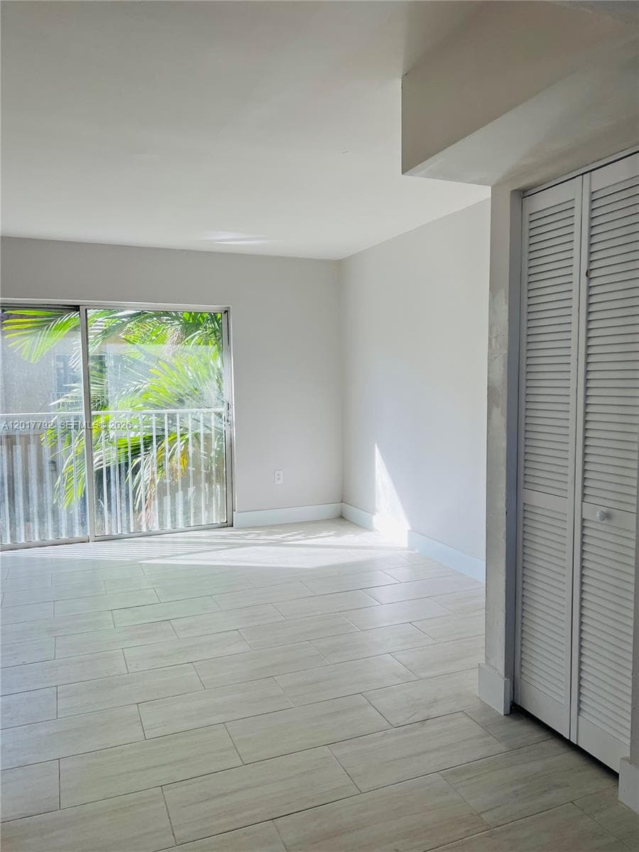 380 NW 85th Pl # 1406, Miami FL 33126 — 5