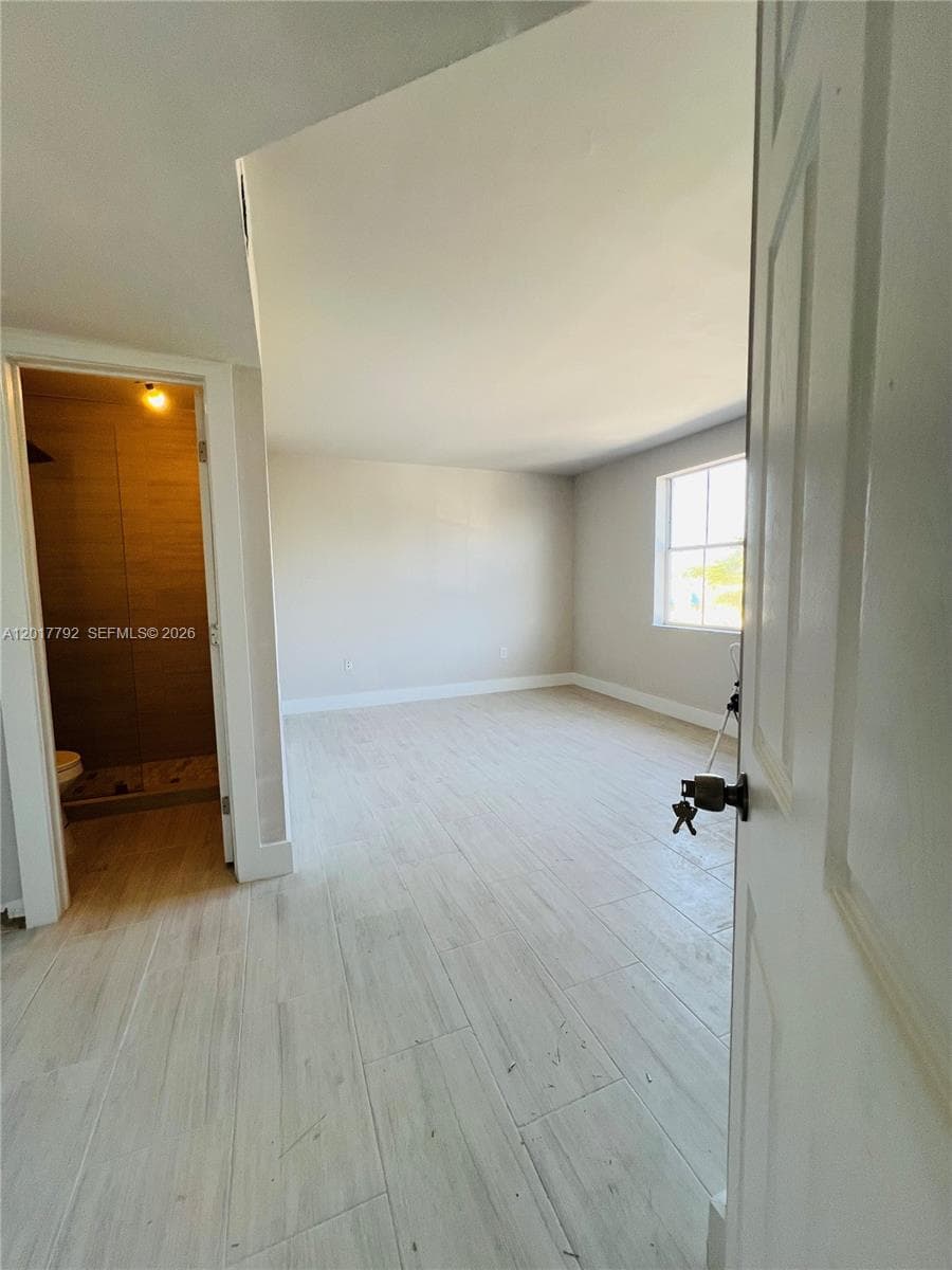 380 NW 85th Pl # 1406, Miami FL 33126 — 14