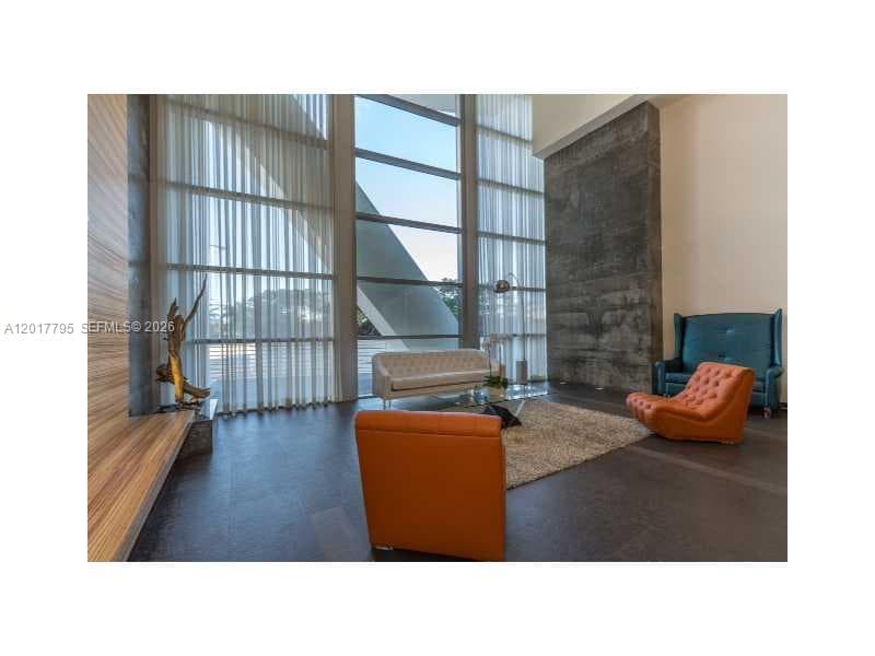 888 Biscayne Blvd # 2705, Miami FL 33132 — 16
