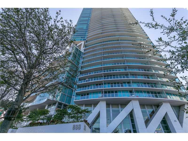 888 Biscayne Blvd # 2705, Miami FL 33132 — 15