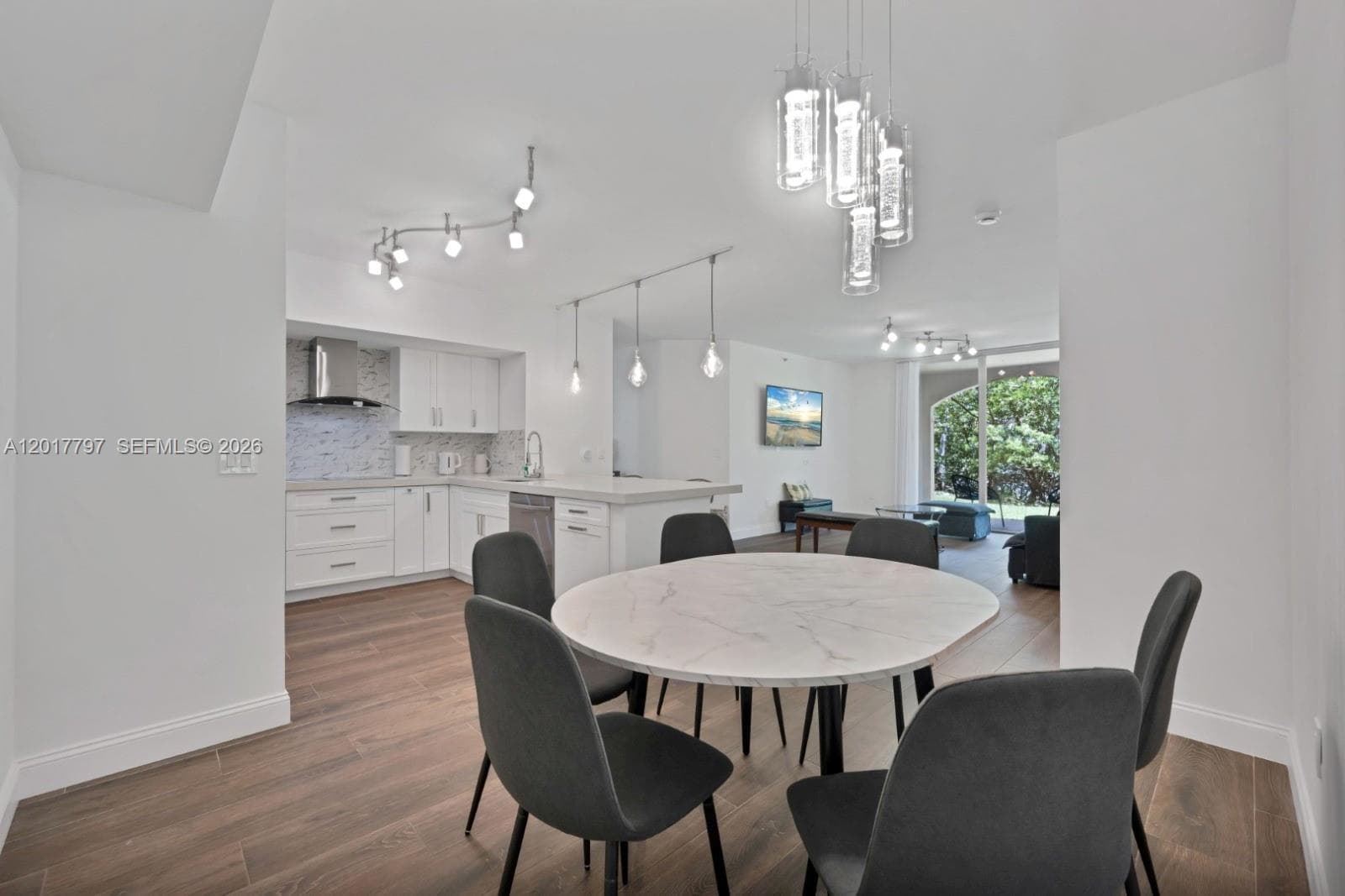 19601 E Country Club Dr # 7108, Aventura FL 33180 — 17