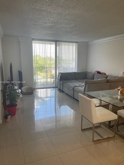 2020 NE 135th St # 303, North Miami FL 33181 — 1