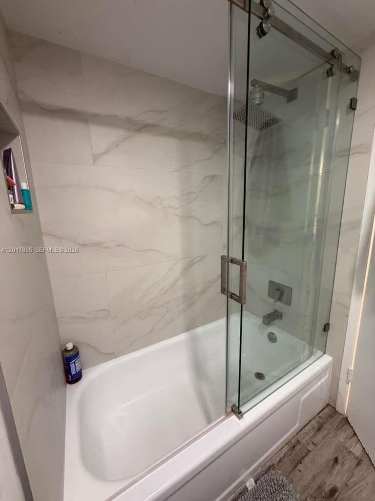 600 NE 36th St # 1610, Miami FL 33137 — 15