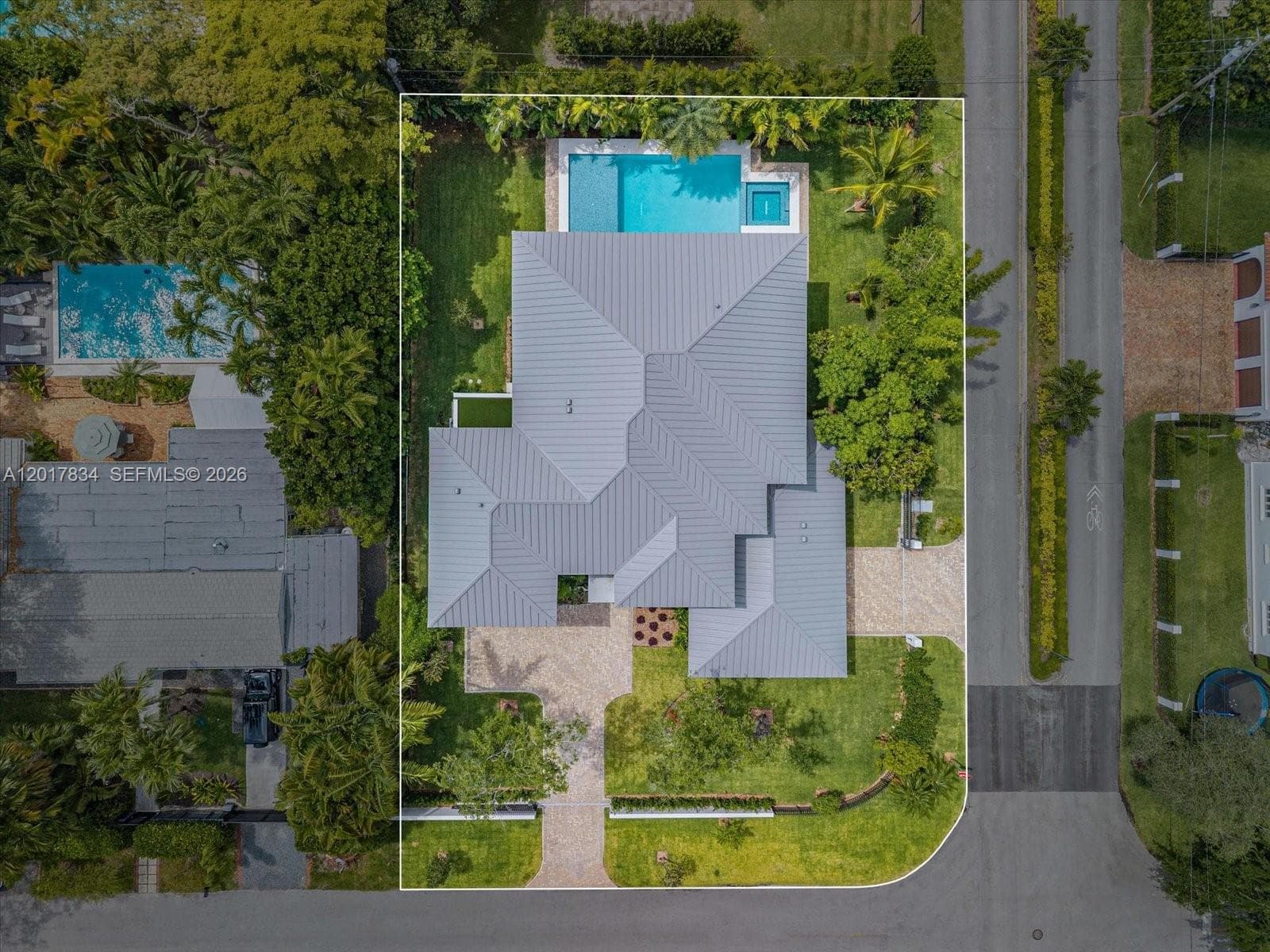 5890 SW 82nd St, South Miami FL 33143 — 23