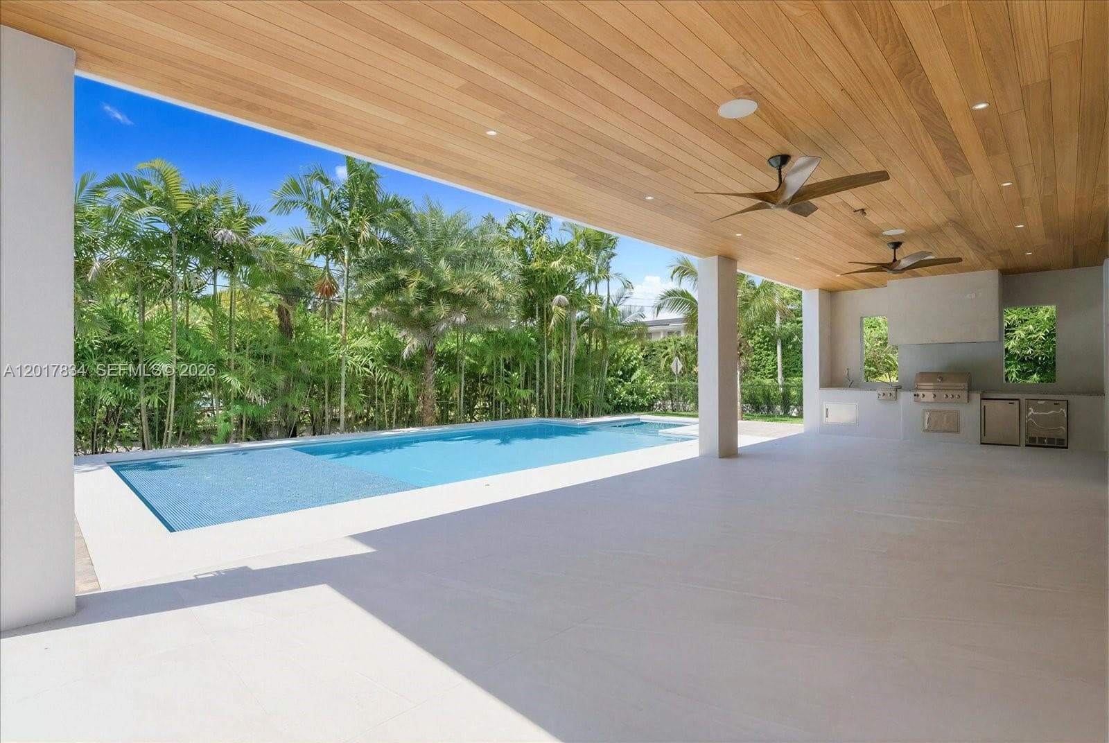 5890 SW 82nd St, South Miami FL 33143 — 19