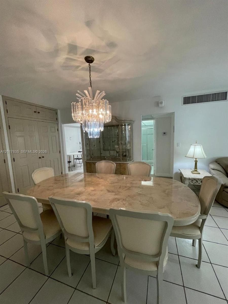 5005 Collins Ave # 424, Miami Beach FL 33140 — 7