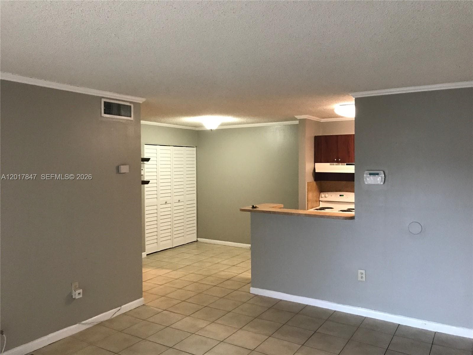 7235 NW 179th St # 101, Hialeah FL 33015 — 13