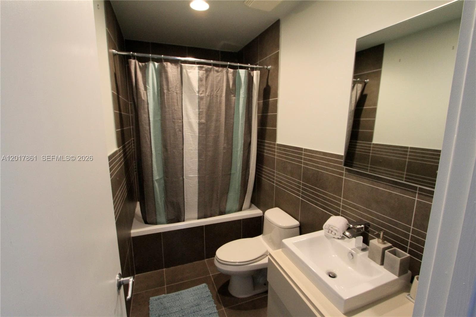 2100 Park Ave # 202, Miami Beach FL 33139 — 10
