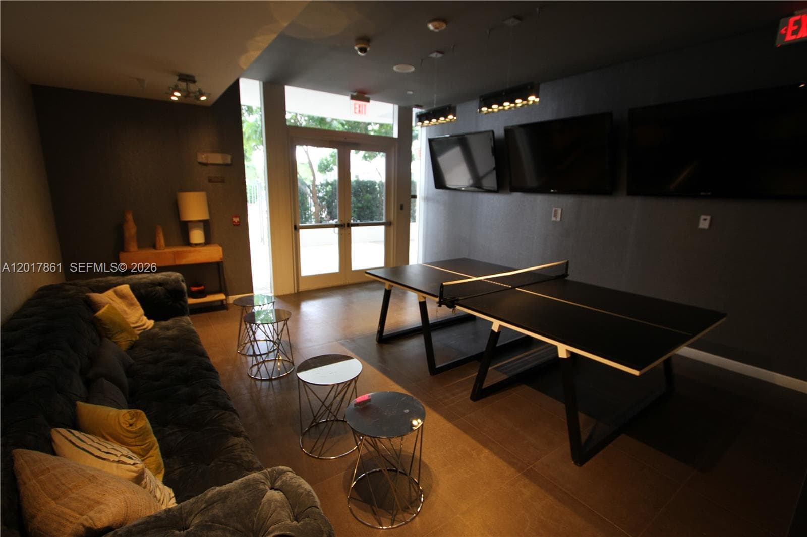 2100 Park Ave # 202, Miami Beach FL 33139 — 25