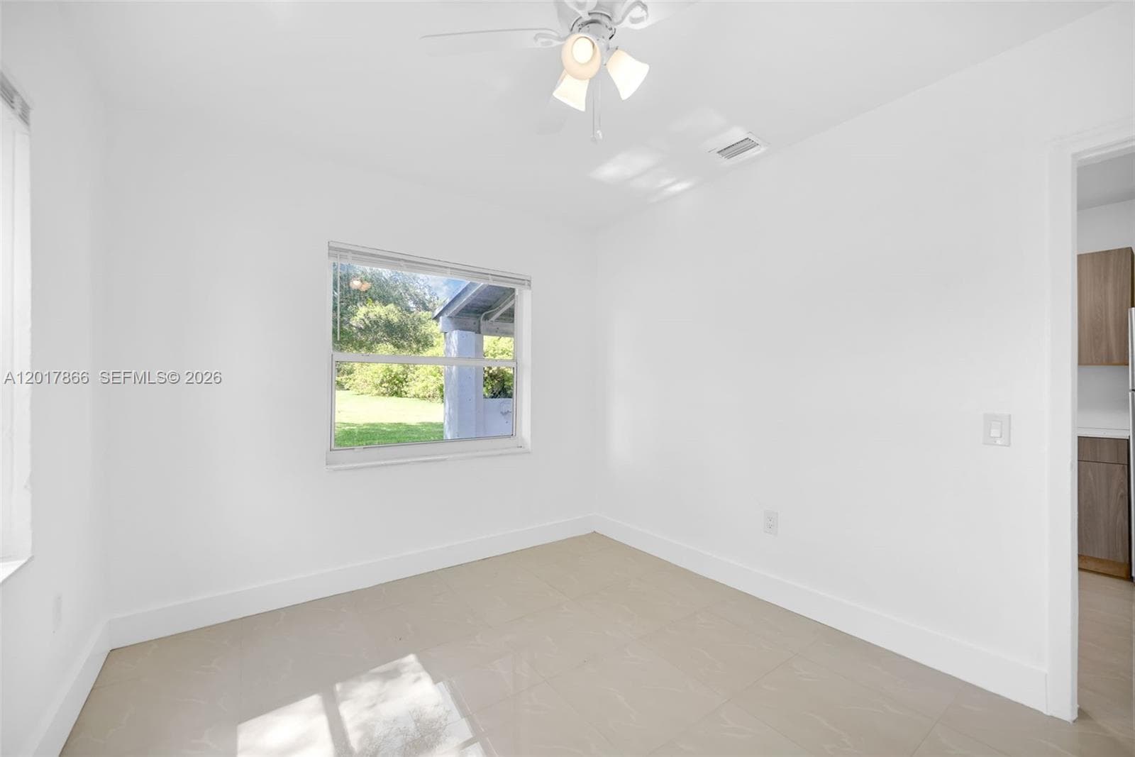 555 NW 90th St, El Portal FL 33150 — 9