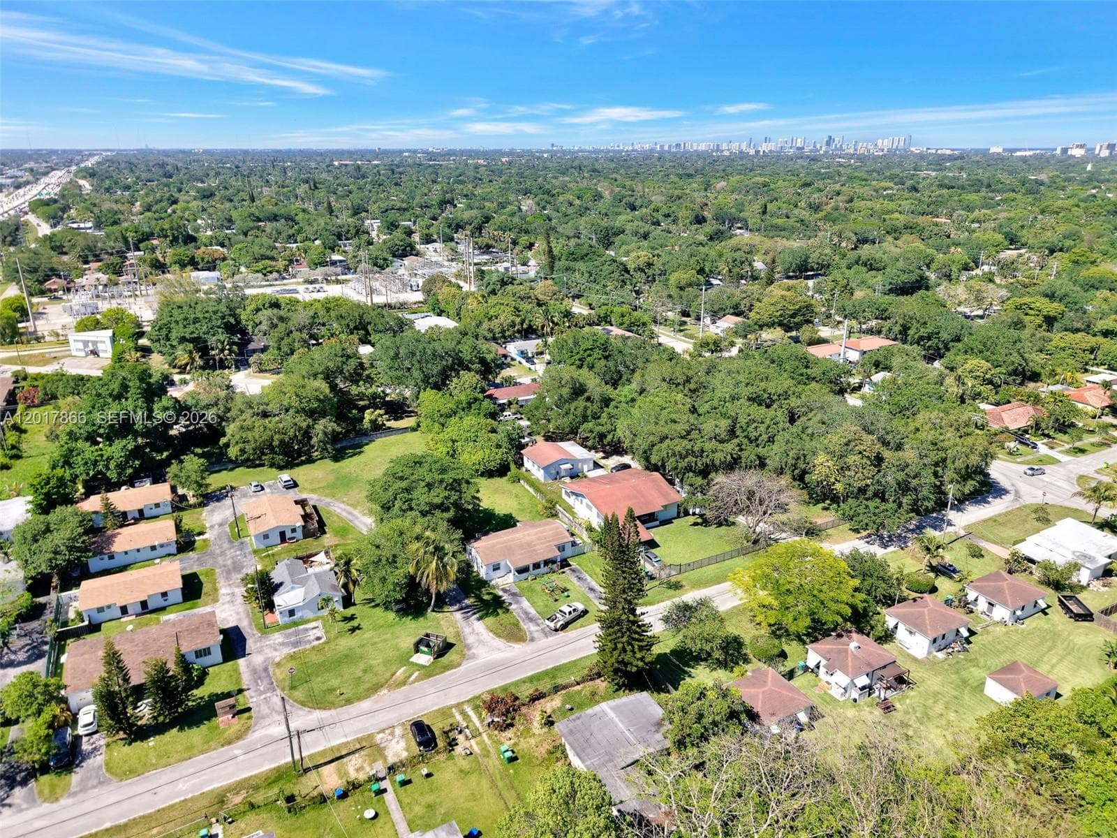 555 NW 90th St, El Portal FL 33150 — 24