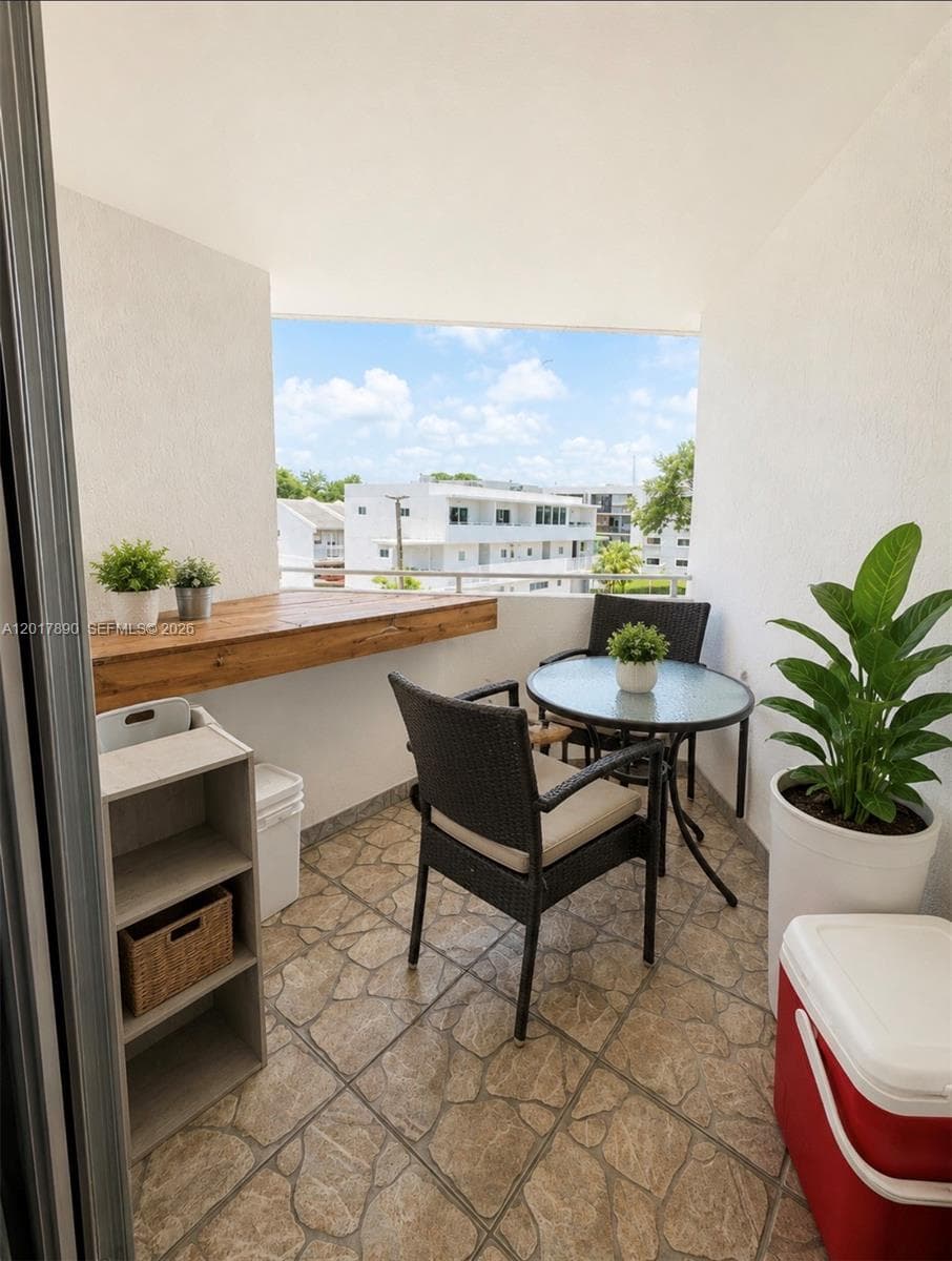 5611 W 25th Ct # 8A, Hialeah FL 33016 — 14