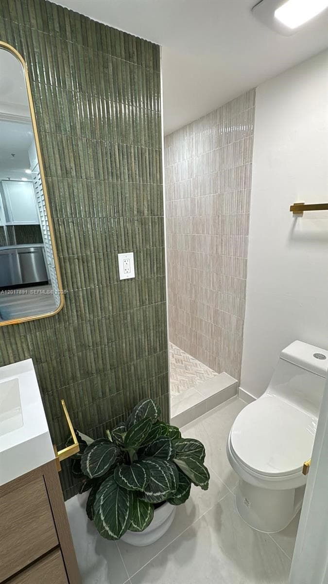 3052 SW 27th Ave # 102, Miami FL 33133 — 4