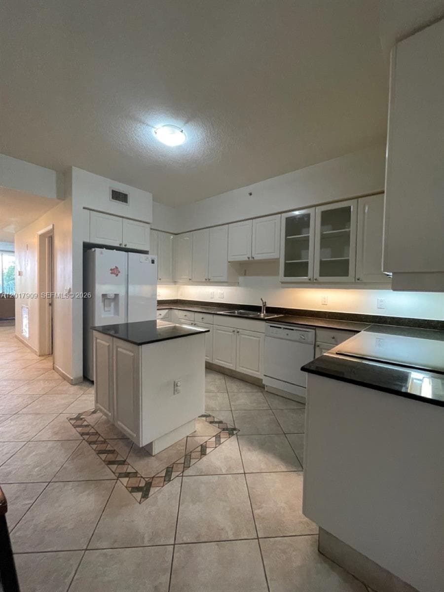 717 Crandon Blvd # 408, Key Biscayne FL 33149 — 5